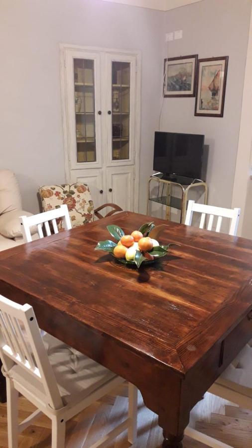 Serenella Apartment لوكا المظهر الخارجي الصورة